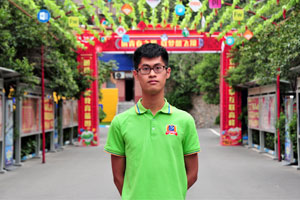 郑文凯：医科大学休学后，再来新华学技术