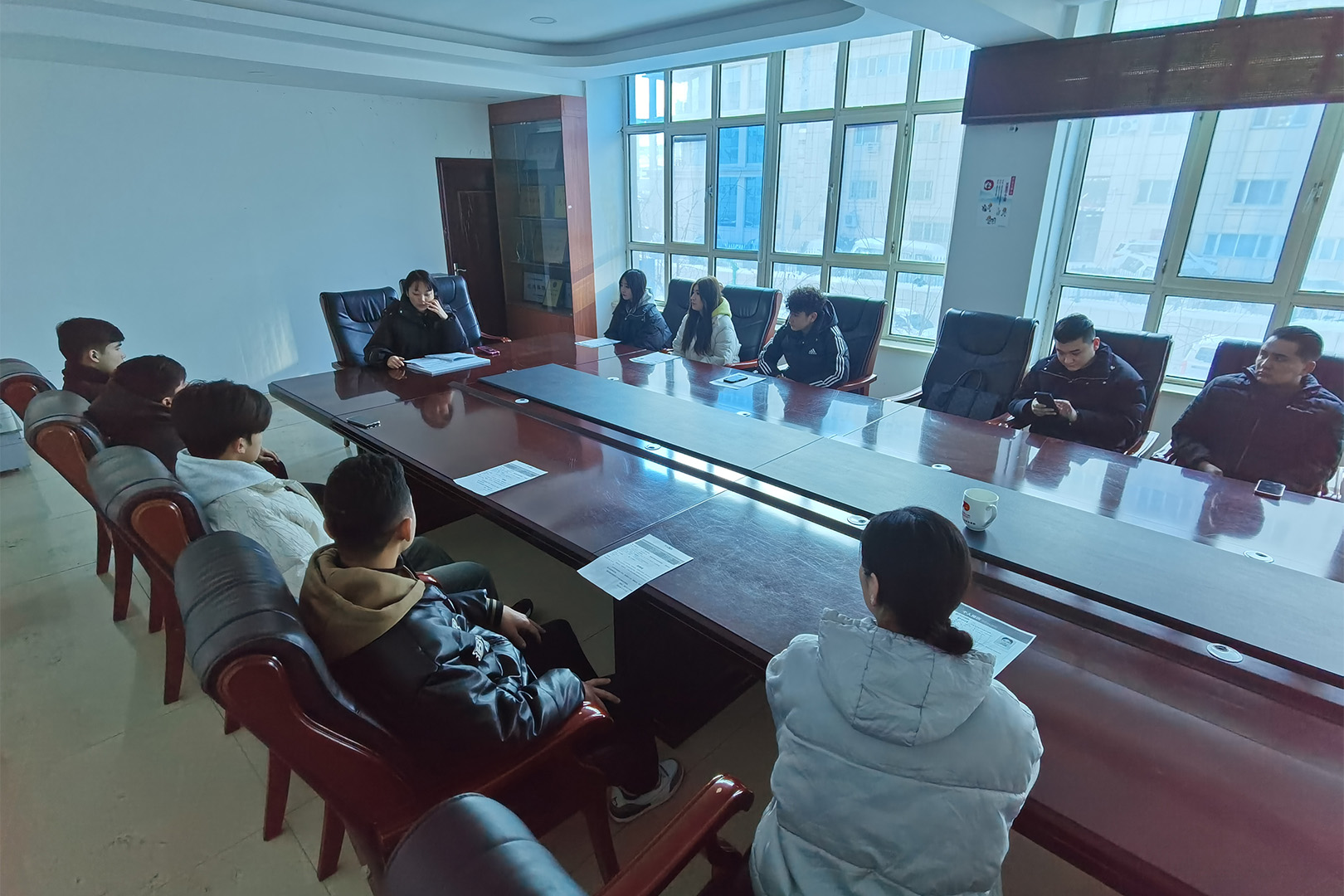 新华学子，逐梦铁路安检之旅