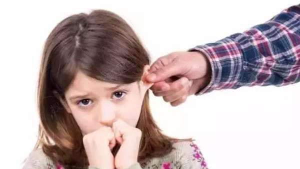 <b>好父母,是不会和孩子做“朋友”的</b>