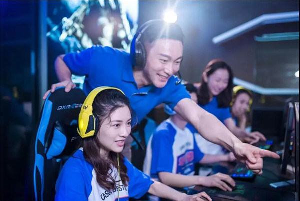 <b>【关于电竞】2019lpl春季赛总决赛IG破境成王</b> 