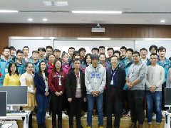 <b>我校召开2018届学生会成立大会</b> 