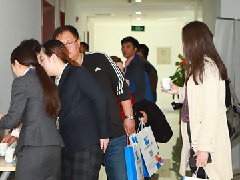 <b>年前带孩子来新华，有这些优势！</b> 