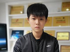 <b>学子心声丨学VR，首选新疆新华！</b> 