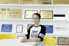 <b>阿合玛热丽，在抉择中奋进前行</b> 