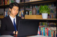 <b>职业教育在关怀中演绎精彩故事</b> 